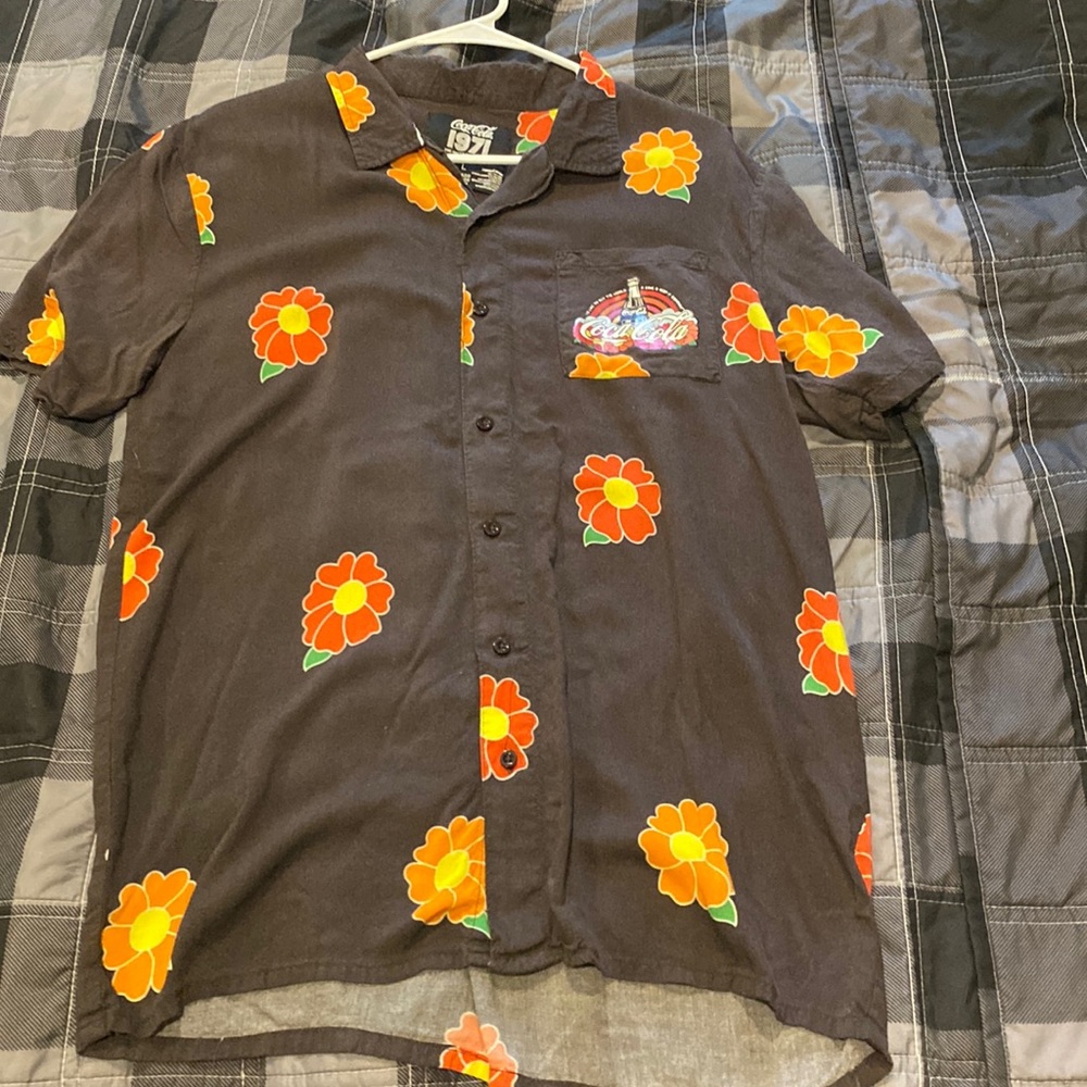 Coca Cola floral short sleeve button down size L